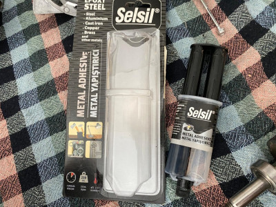 Selsil Metal Yapıştırıcı.jpg